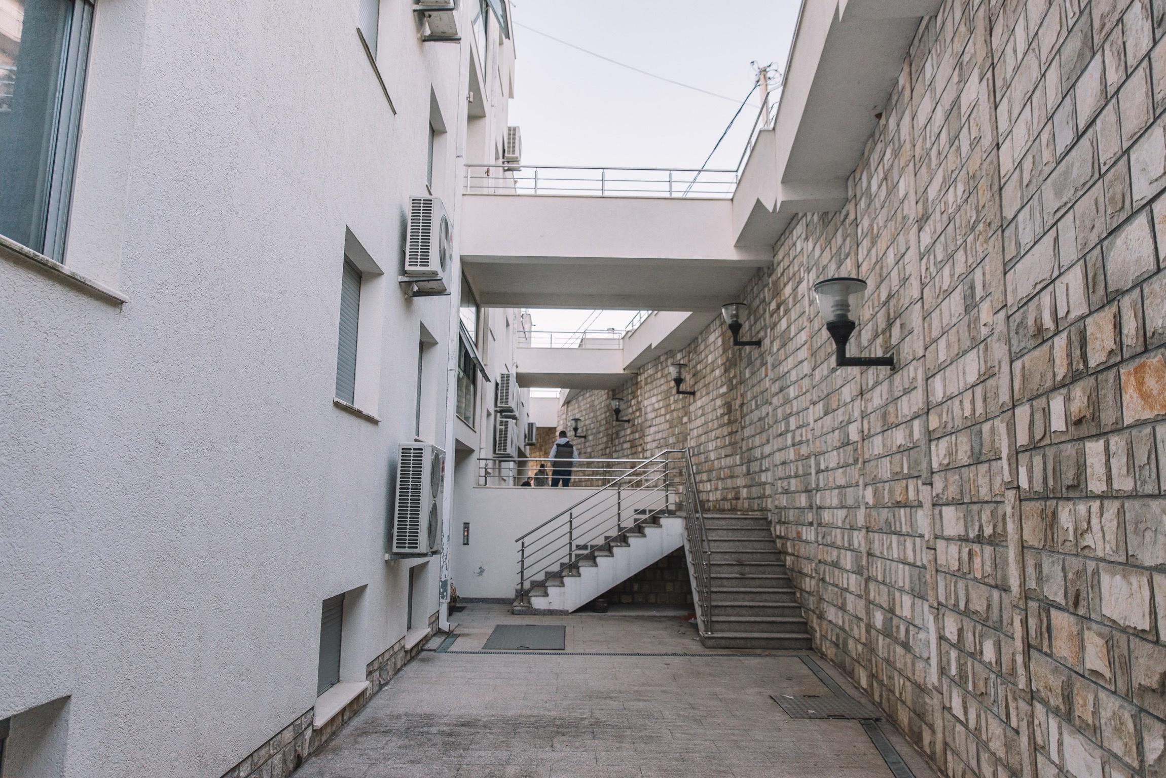 Četvorosoban-stan-115-m--+-250-m--terasa---Ulcinj--Pinješ-