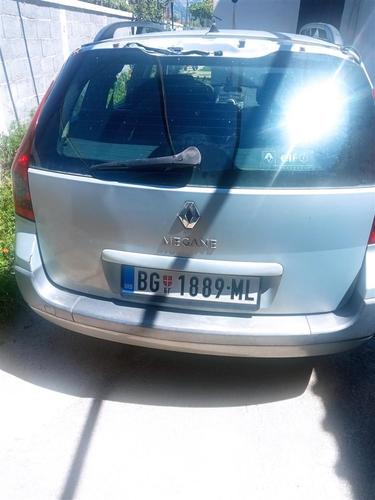 Prodajem komplet auto za delove 