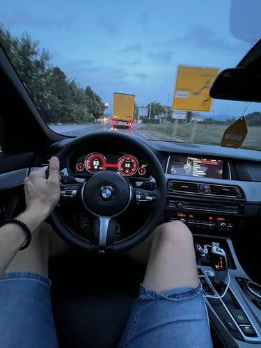 Bmw f10 restajling