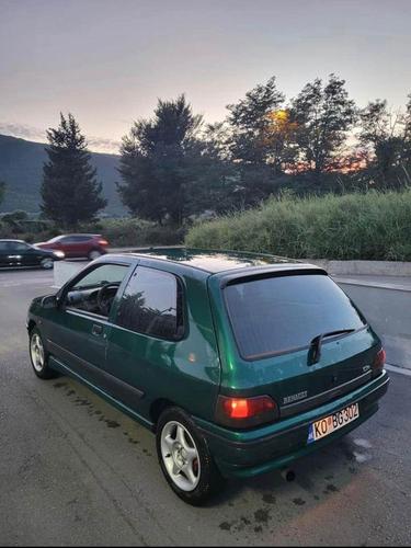 Prodajem renault clio u djelove. 069939500