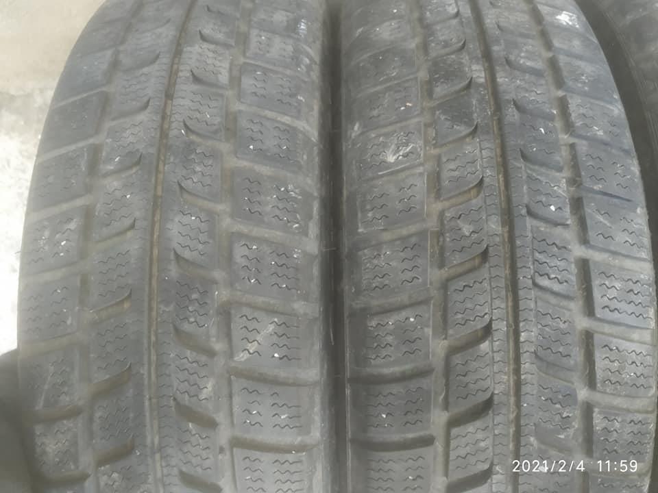 Prodajem-4-gume-Petlas-175-65R15-