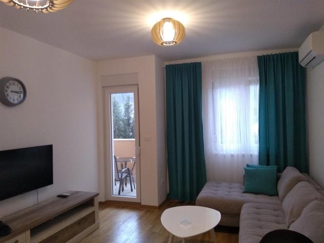 izdavanje jednosoban stan Zagorič-City kej