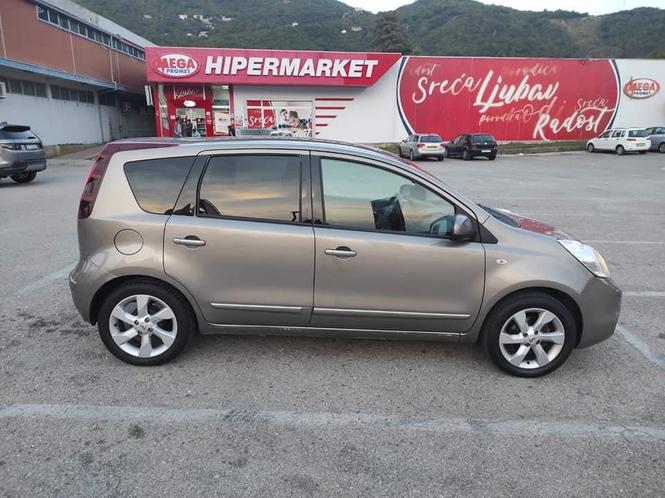 Nissan Note, automatic, 2011