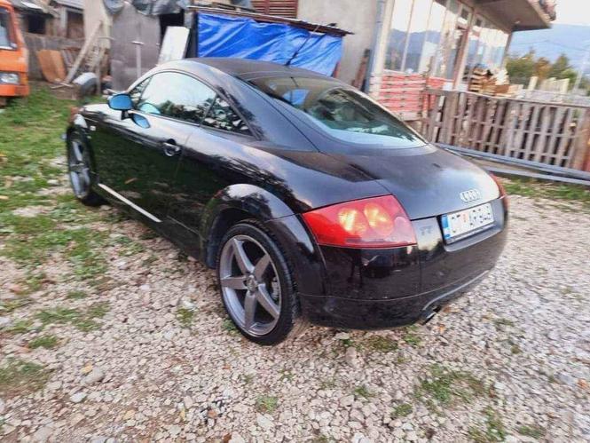 Audi Tt 1.8 turbo benzinac dobro stanje moguca zamjena 06985
