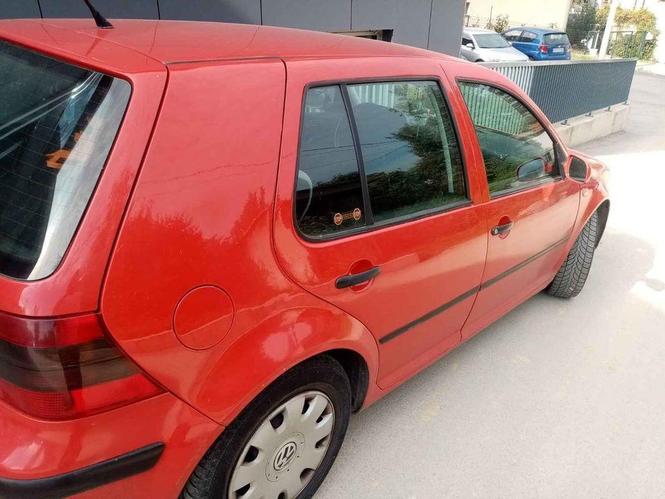 Golf 4 1.9sdi 2000godina