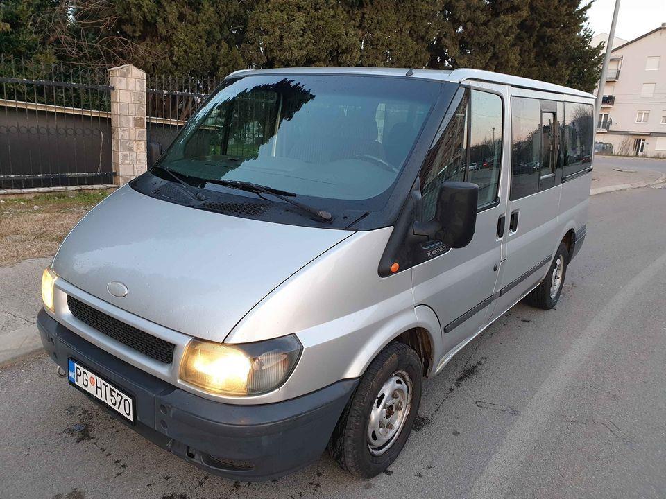 Ford-Transit-9-siceva-2003god-registrovan