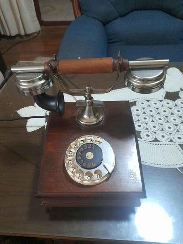 Telefon
