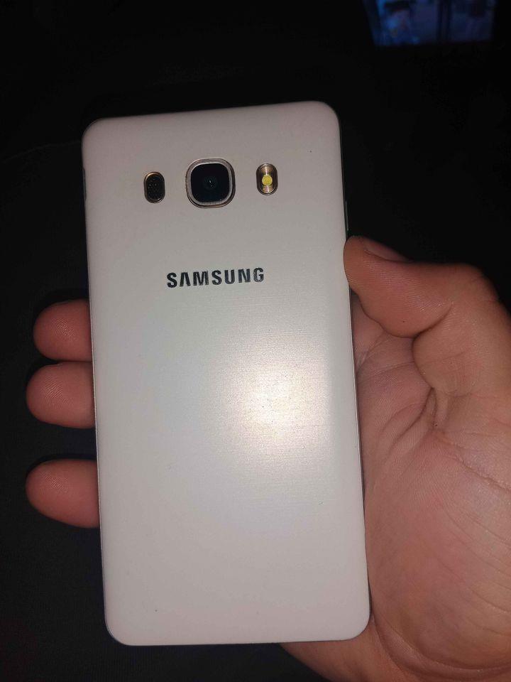 Samsung-J5-6-u-Dobrom-stanju-poseduje-foliju-staklenu-od--Pr