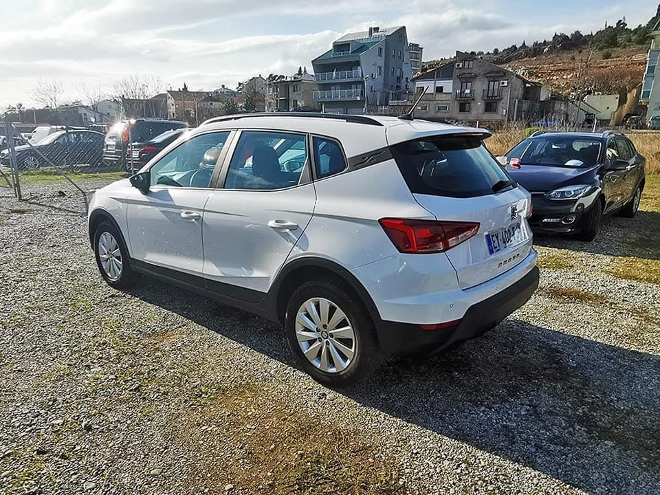 Seat-Arona