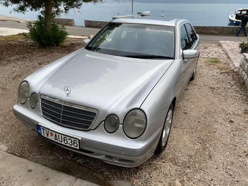 Mercedes-220-105kw