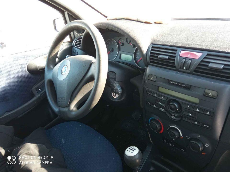 Fiat-Stilo-1-6-16v-2003godiste