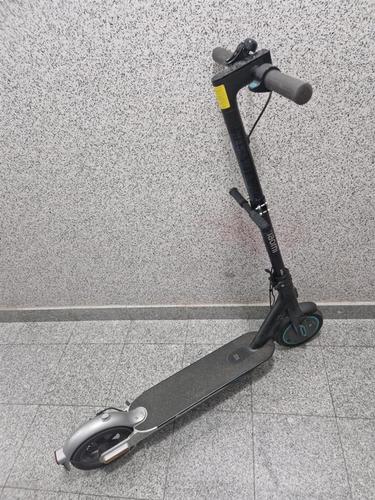 Elektricni trotinet
