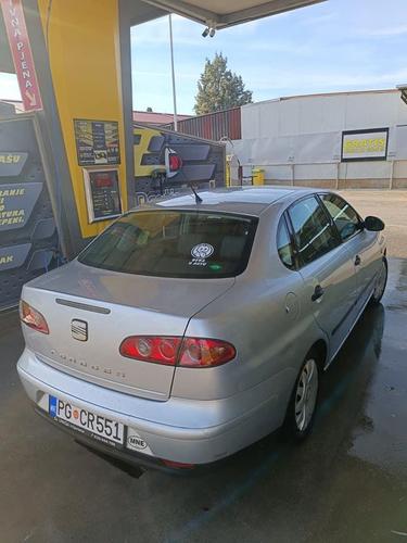 SEAT CORDOBA 1.4 benzin-plin