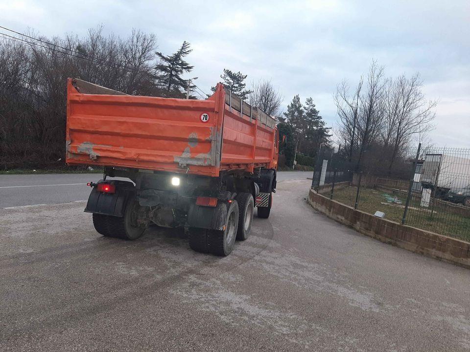 Prodajem-mercedes-26-28