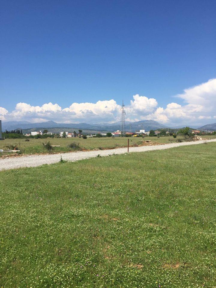 Prodajem-plac-1500m2-donja-Gorica-podgorica-sve-inf-u-inbox-