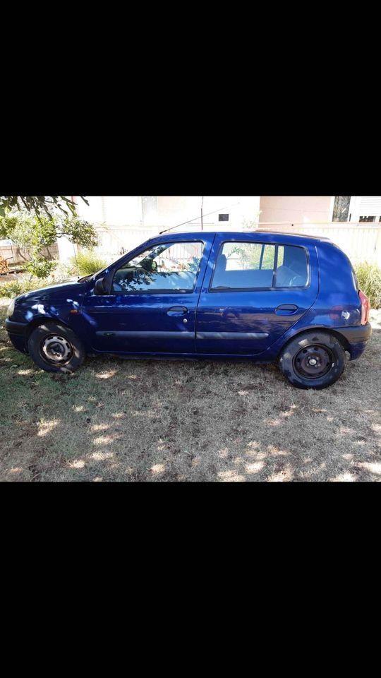 Na-prodaju-renaul-clio-1-1