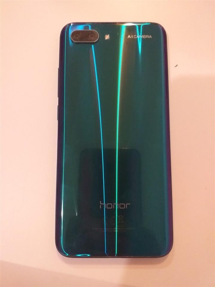 Honor-10