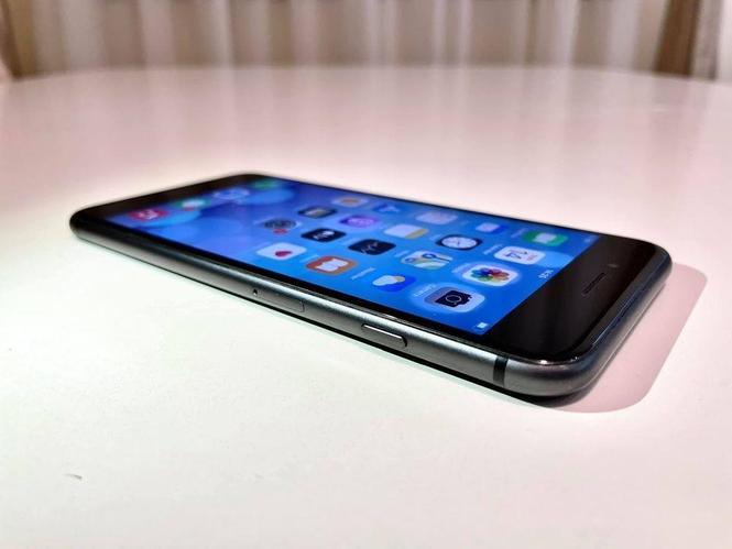 iPhone 8 Plus