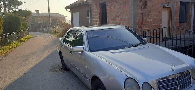 Mercedes e220