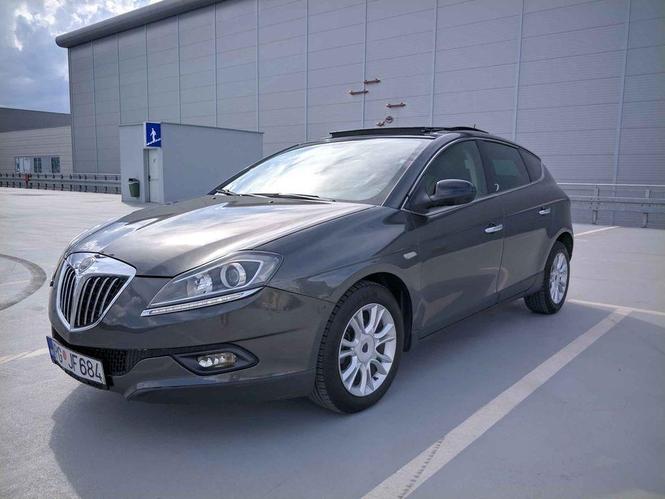 Lancia Delta 1.6 mjet