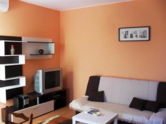 Stan od 70m2 u Bar