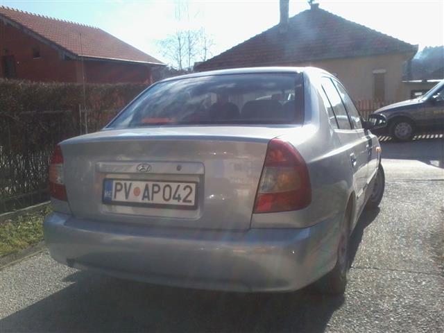 Hyundai Accent -00