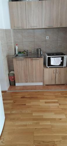 Stan na Zabjelu, 180 eura