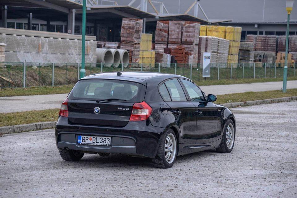BMW-120D