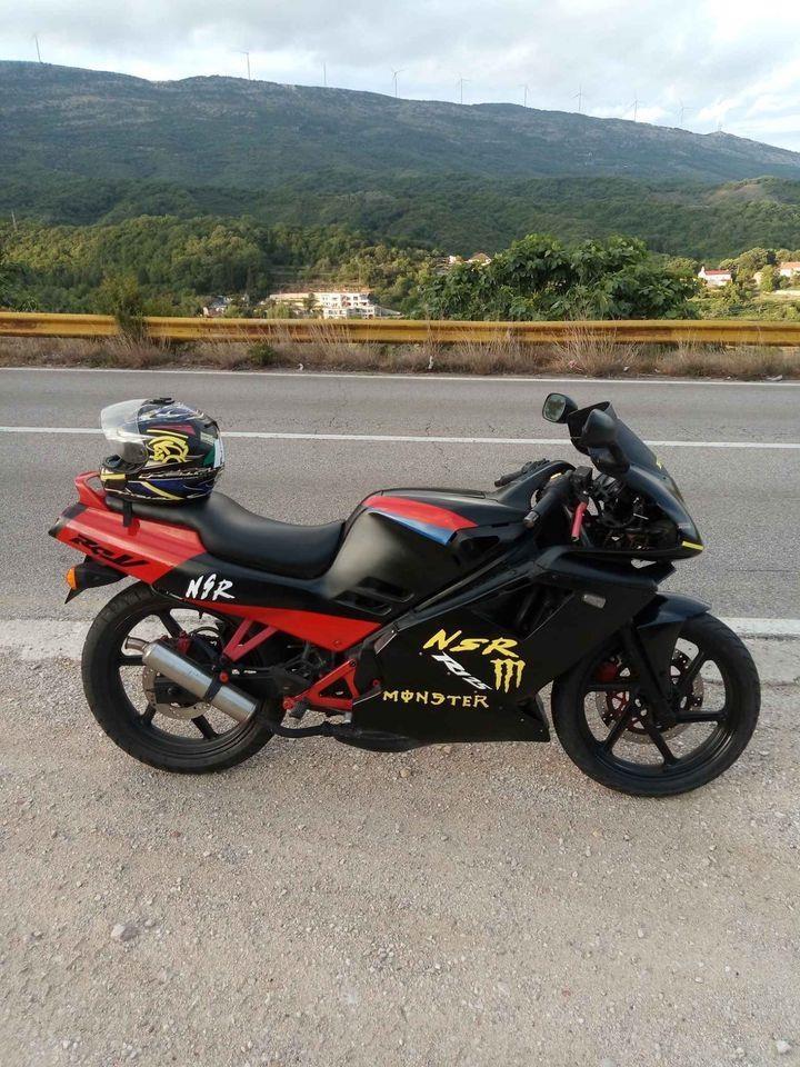 Honda-nsr-125cc-r