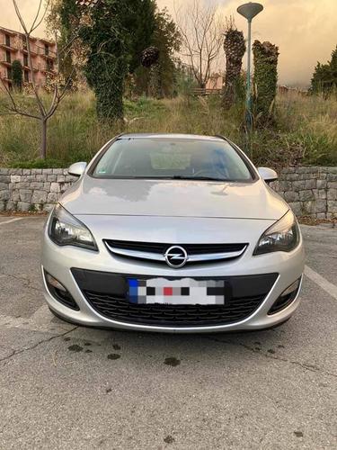 Opel Astra 1.7 dizel 2013 godiste
