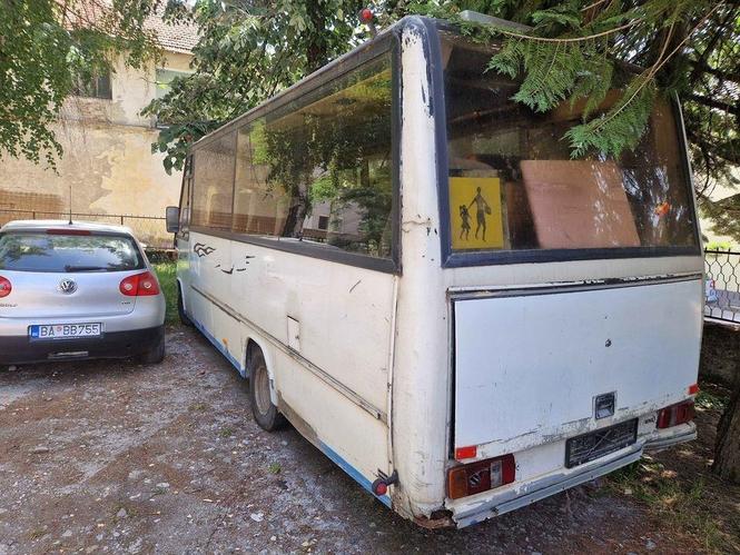Mercedes 611  dizel gume sve c dobre 069851800