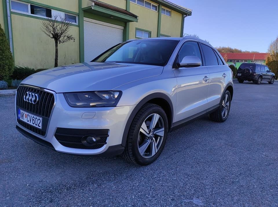 AUDI-Q3