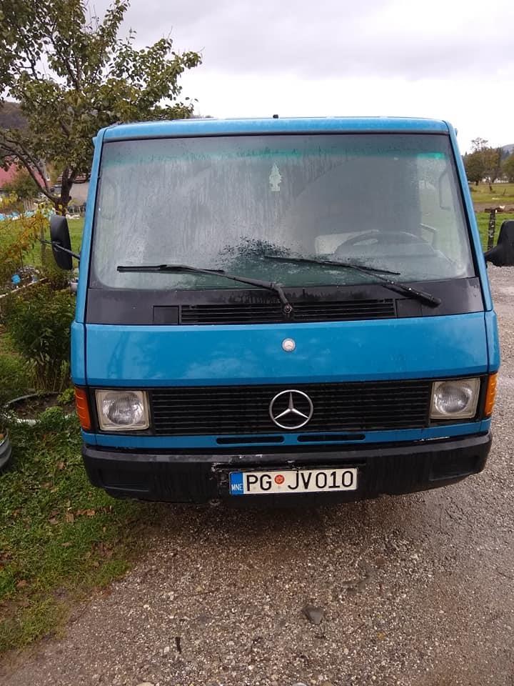 Prodajem-kombi-mb-Mercedes