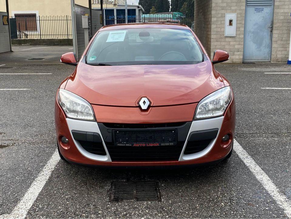 Renault-magane-cupe