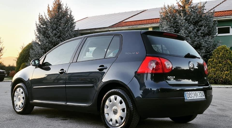 Golf5-1-9tdi-77kw-2007god