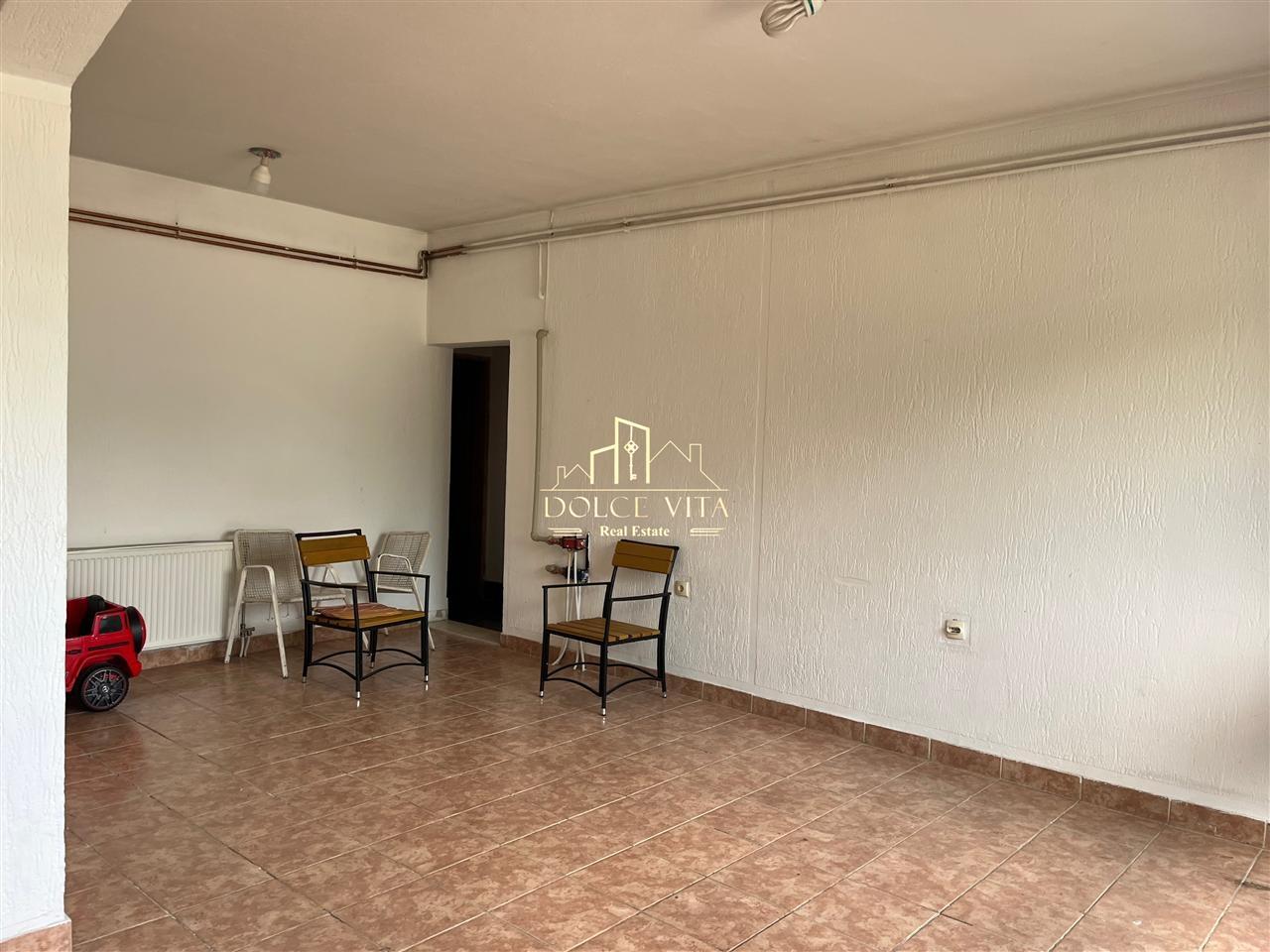 Izdavanje-poslovnog-prostora-120m2