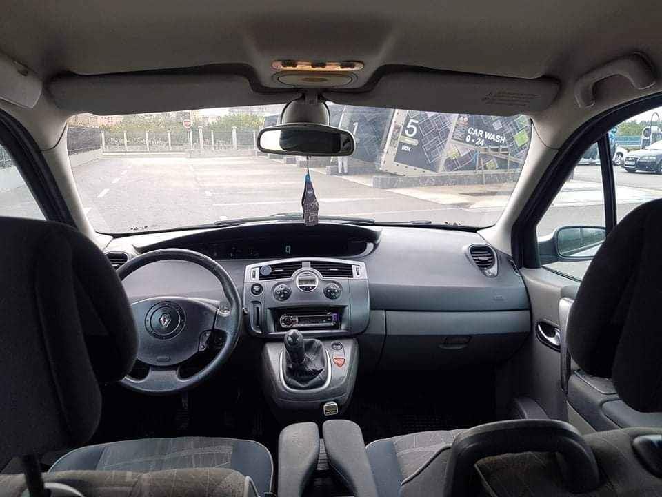 Renault-scenic