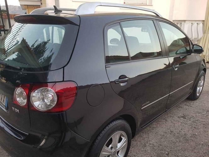 Prodajem vw golf 5 plus