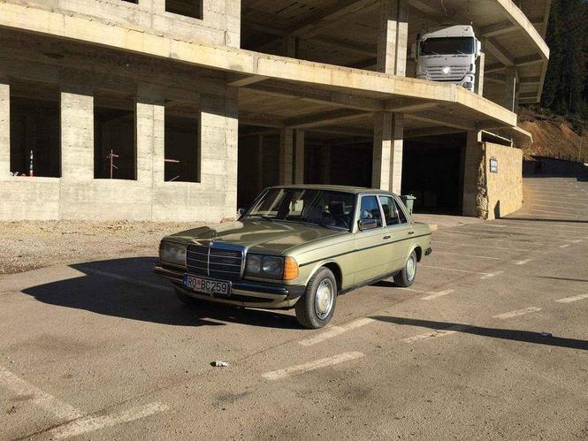 Mercedes-benc W123 240D 1983