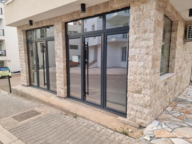 Izdaje se Poslovni prostor Dubrava Bar