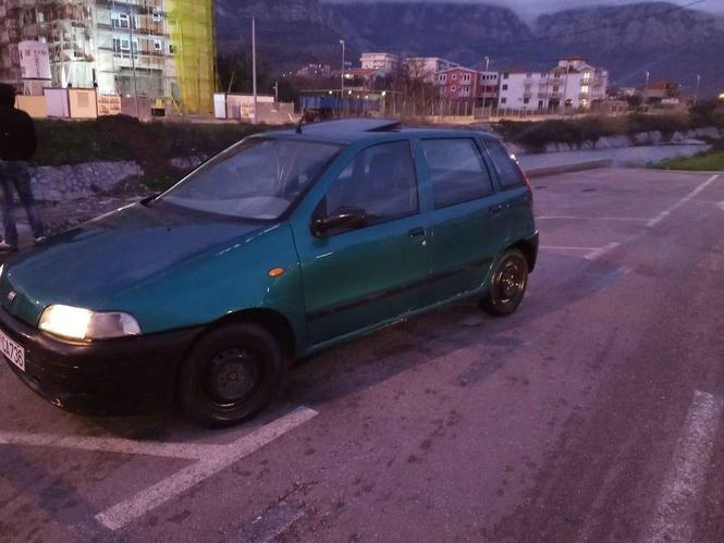 Fiat Punto 1.2 benzin 96 god
