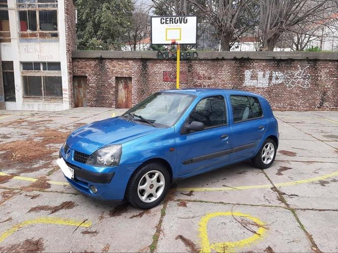 RENAULT CLIO 1.2 8V 43KW 2002GOD