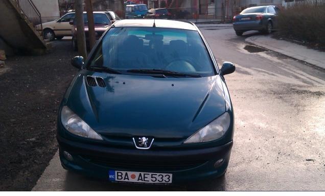 Peugeot - 206