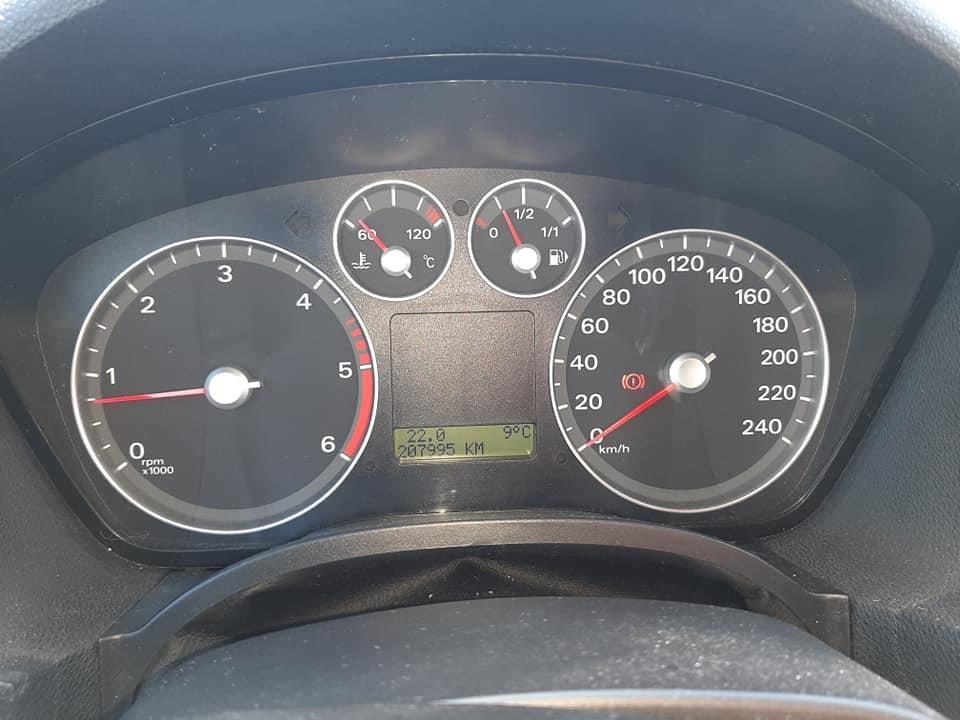 FORD-FOKUS-C-MAX---2007god