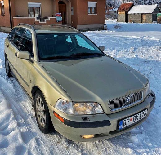 Volvo v40 1.9 85kw dizel