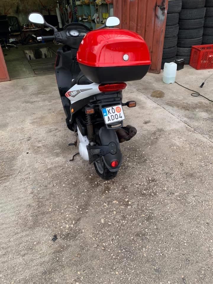 068707208