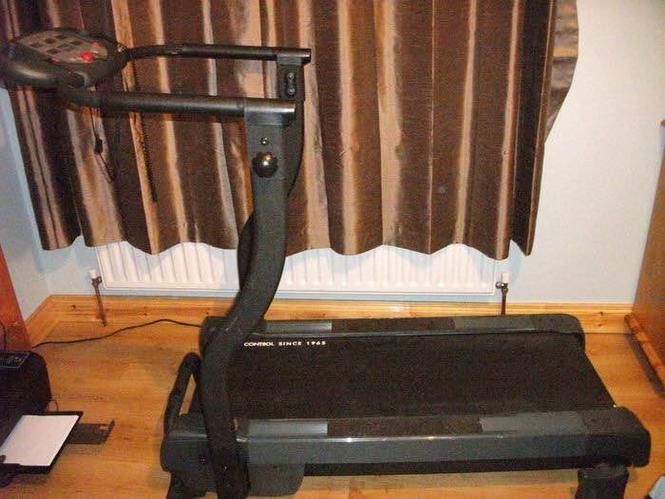 traka za trcanje stanje top cena 150€ sve radi za sve inf na