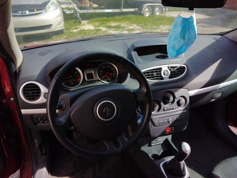 Renault-Clio-2010god-1-2benz-reg-punu-godinu-odradjen-Mali-s