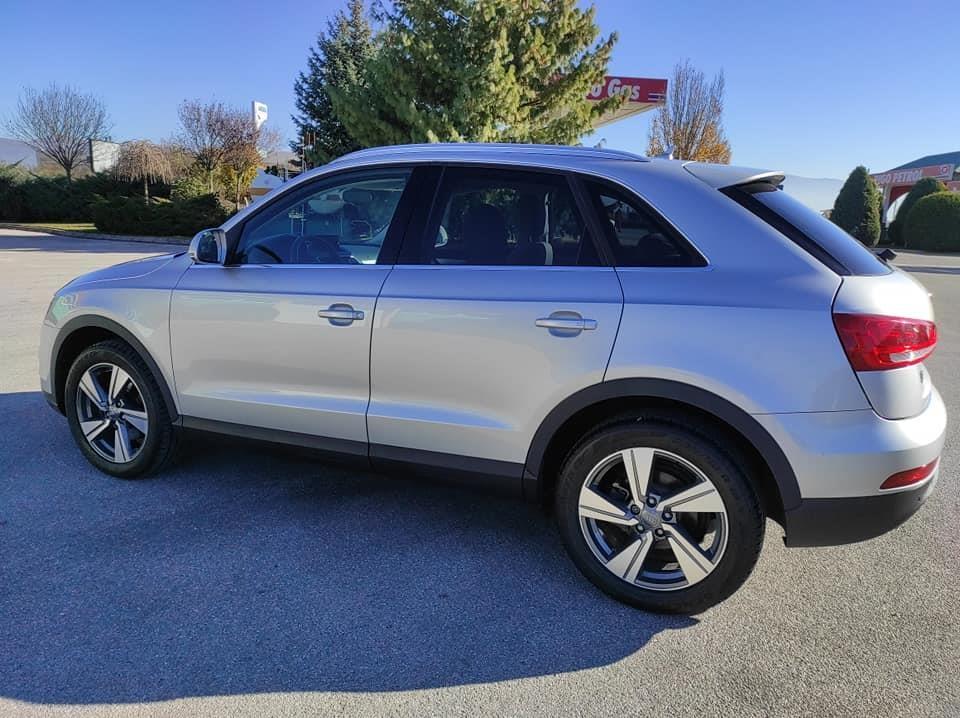 AUDI-Q3