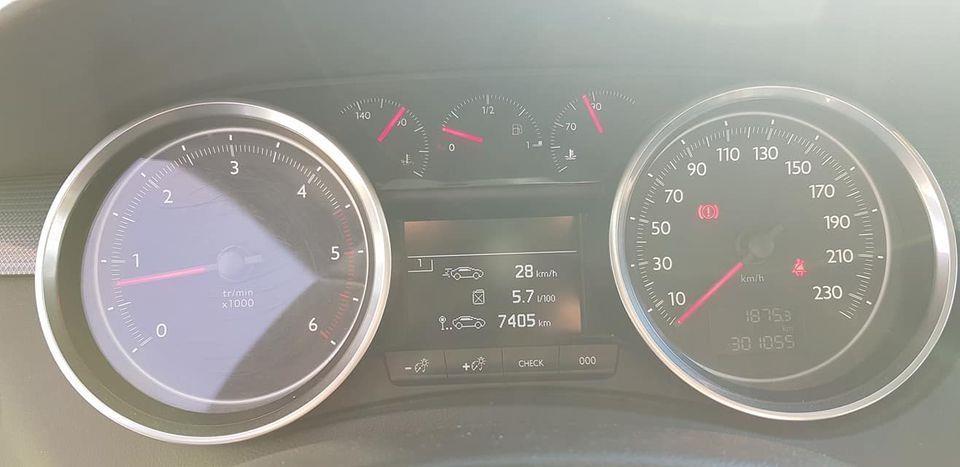 PEUGEOT-508-1-6HDI-RESTYLING